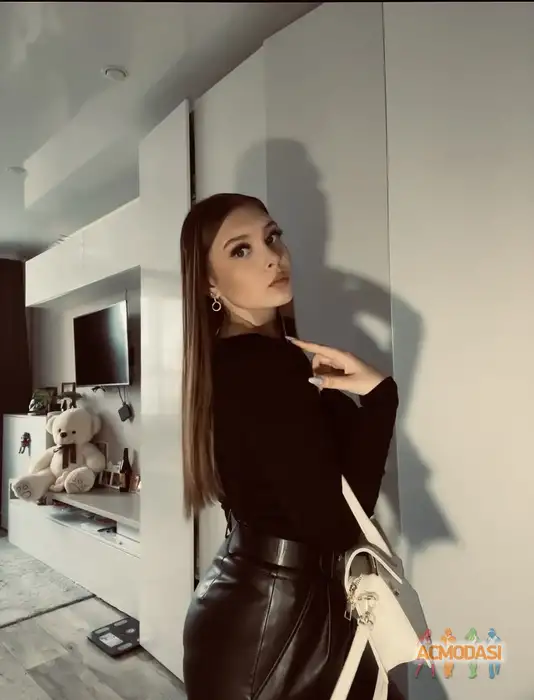 Дубовицкая  Кристина фото №1938613. Загружено 13 Октября 2025