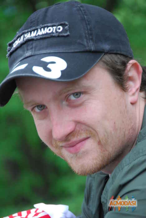 Артем Станиславович Леонтенко фото №194709. Загружено 07 Мая 2012