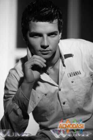 Артем Александрович Казаник фото №1494318. Загружено 01 Августа 2019