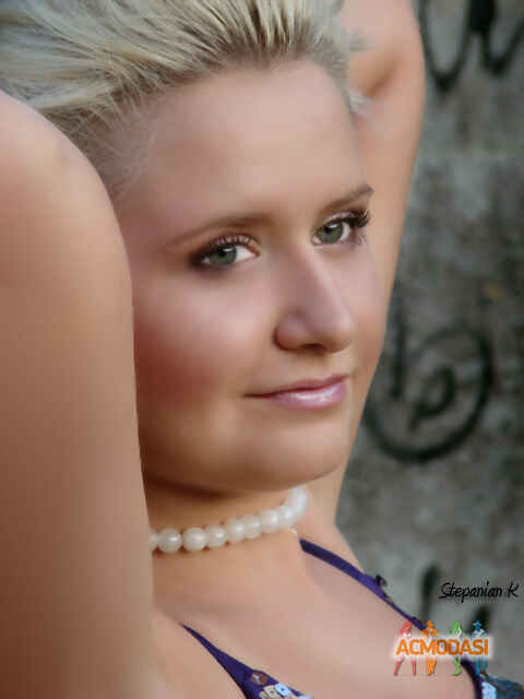 Алена  Попова фото №7956. Загружено 24 Октября 2008