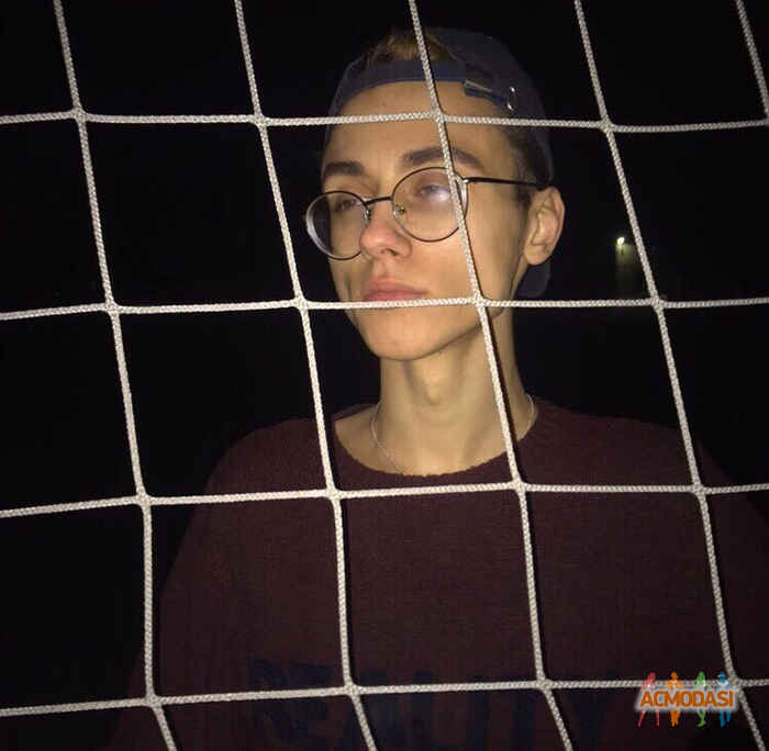 Владислав Андреевич Гарный фото №1491935. Загружено 27 Июля 2019