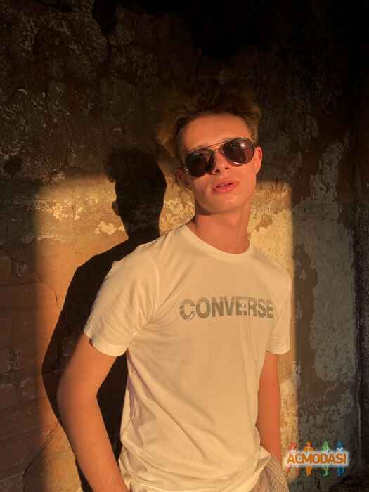 Артём Николаевич Анисимов фото №1558131. Загружено 12 Января 2020