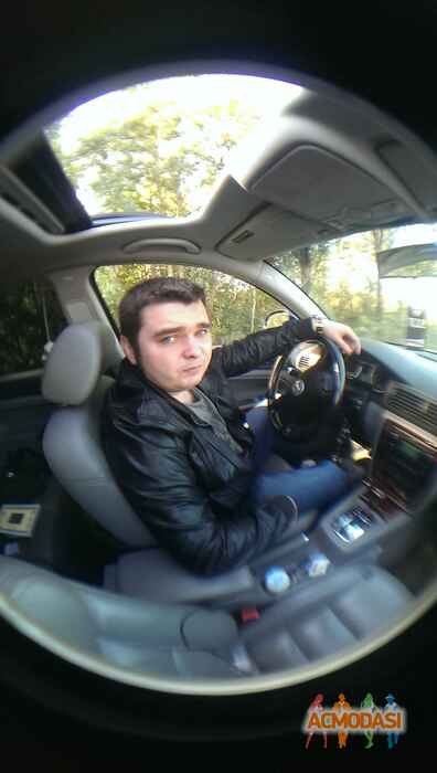 Максим  Олегович фото №836880. Загружено 20 Марта 2015