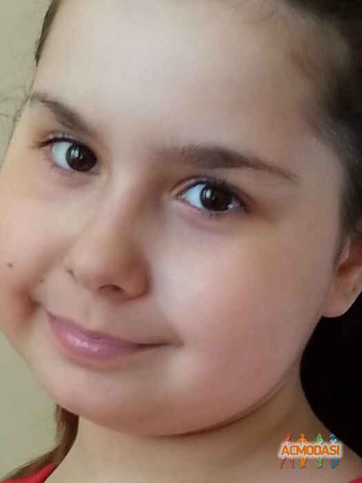 Диана Рашидовна Гафарова фото №1045195. Загружено 10 Июня 2016