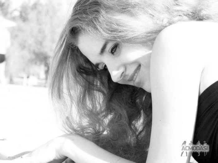 Лолита Вадимовна Авраменко фото №199755. Загружено 17 Мая 2012