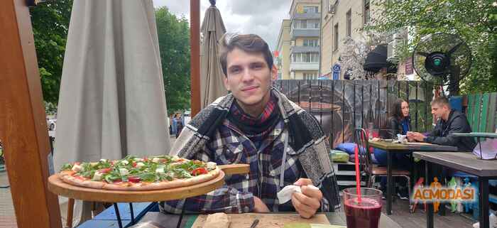 Артём   фото №1629721. Загружено 14 Августа 2020