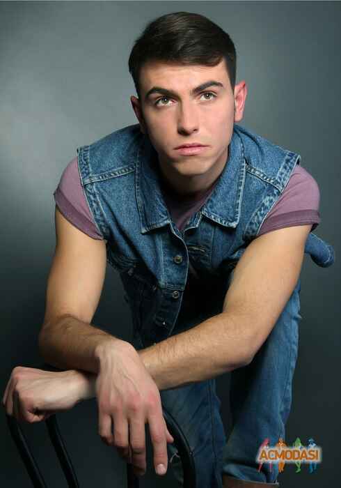 Меринов  Сергій фото №825231. Загружено 21 Февраля 2015