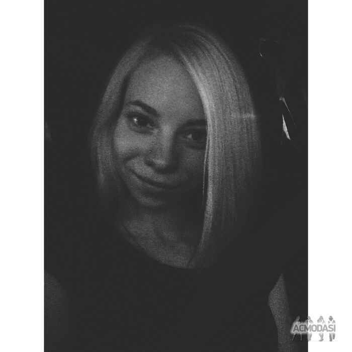 Юлиана Игоревна Горина фото №1082152. Загружено 08 Сентября 2016