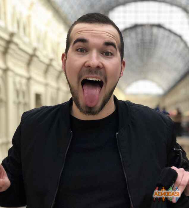 Владислав Дмитриевич Груздев фото №1439510. Загружено 27 Марта 2019