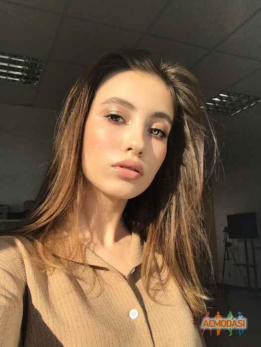 Валерия Евгеньевна Белоус фото №1515947. Загружено 24 Сентября 2019