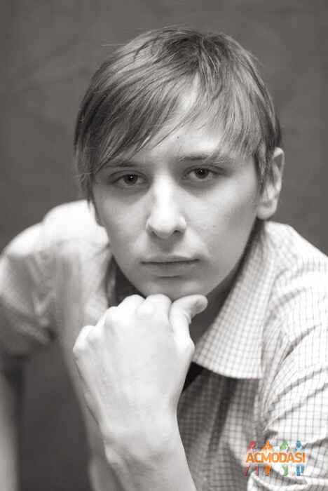 Артур  Вячеславович фото №831369. Загружено 07 Марта 2015