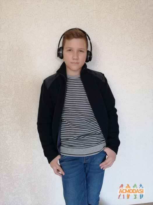 Арсений Денисович Серов фото №1468190. Загружено 31 Мая 2019