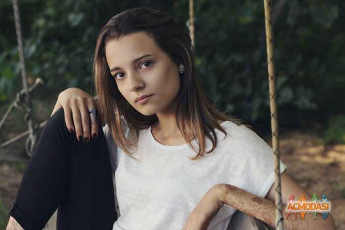 Юлия Вячеславовна Тутанина фото №885742. Загружено 13 Июля 2015