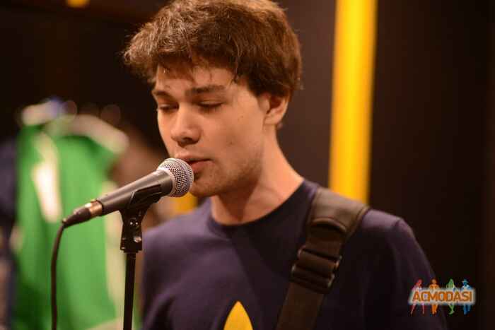 Селезнев Роман Захарович фото №874330. Загружено 16 Июня 2015