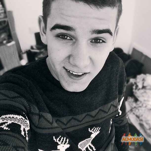 Давид Русланович Маркосян фото №846350. Загружено 07 Апреля 2015