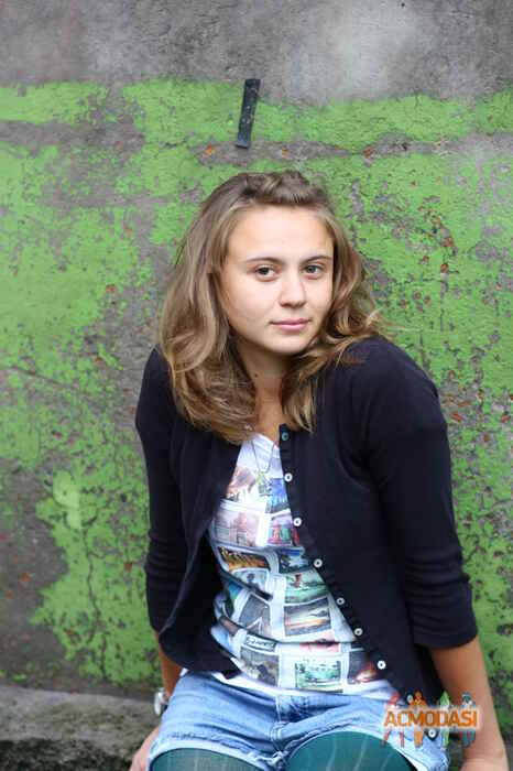 Жаденова  Людмила фото №87864. Загружено 16 Октября 2011