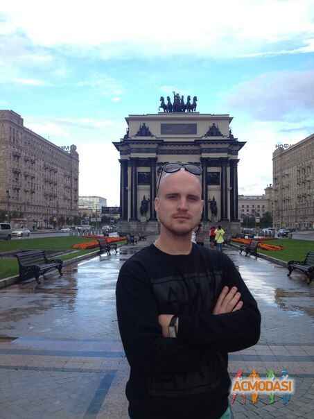 Михаил Юрьевич Губарев фото №777499. Загружено 20 Ноября 2014