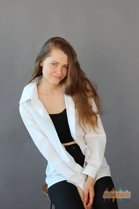 Яна  Свистунова фото №1901788. Загружено 28 Июля 2024