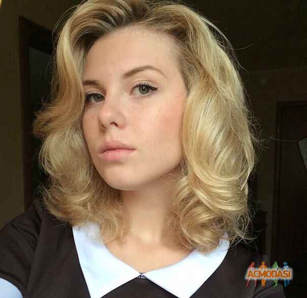 Екатерина  Анатольевна фото №888701. Загружено 20 Июля 2015