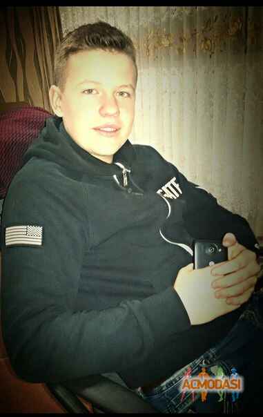 Артур  Геннадьевич фото №952210. Загружено 09 Ноября 2015