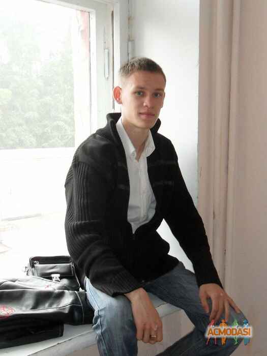 Олег Владимирович Попов фото №835013. Загружено 16 Марта 2015