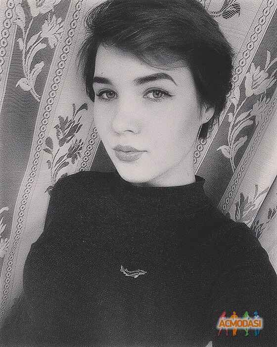 Эльвира Владиславовна Сыч фото №1196761. Загружено 01 Июля 2017