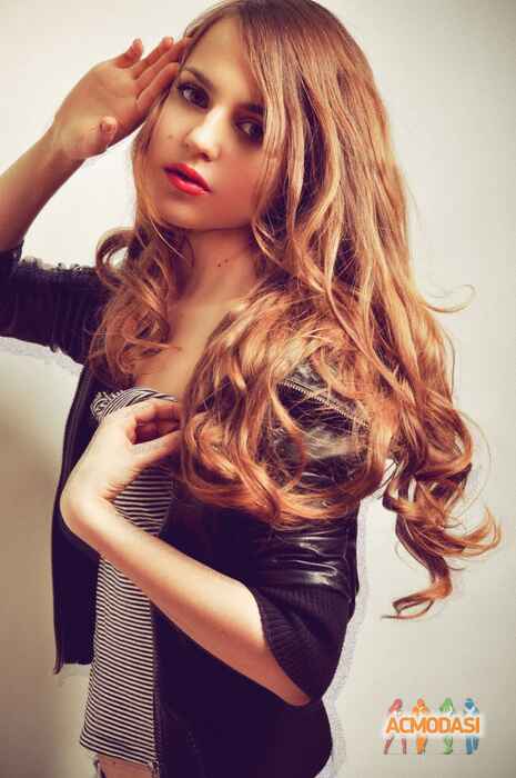 Яна Игоревна Кравченко фото №694530. Загружено 22 Июля 2014