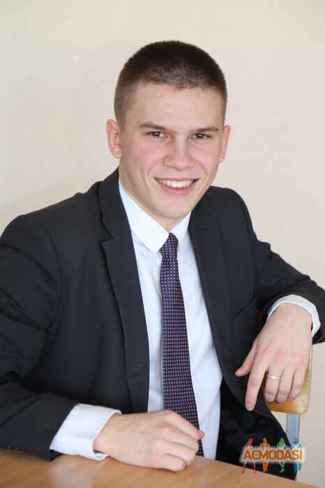 Максим  Владимирович фото №937659. Загружено 13 Октября 2015