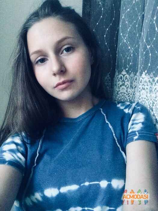 Юлия Игоревна Сафонова фото №1468638. Загружено 01 Июня 2019