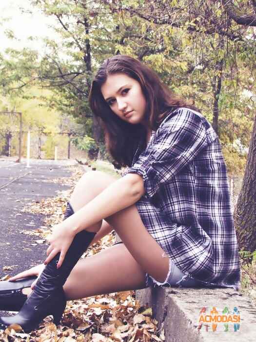 Ирина Ивановна Бондарь фото №271100. Загружено 14 Октября 2012