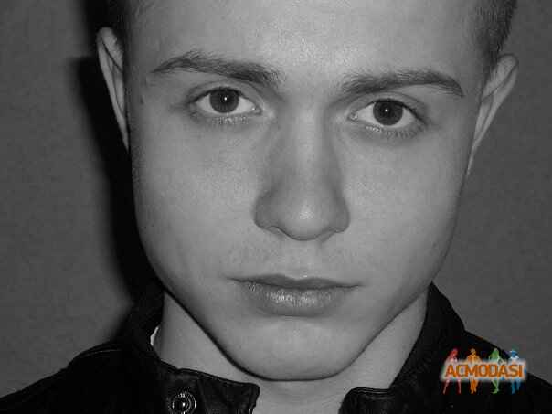 Артём Александрович Чумаченко фото №54528. Загружено 04 Августа 2011
