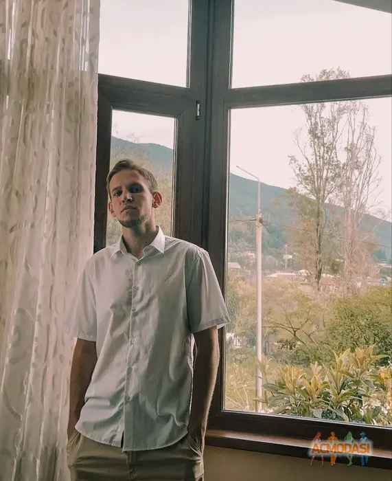 Ян   фото №1902476. Загружено 04 Августа 2024