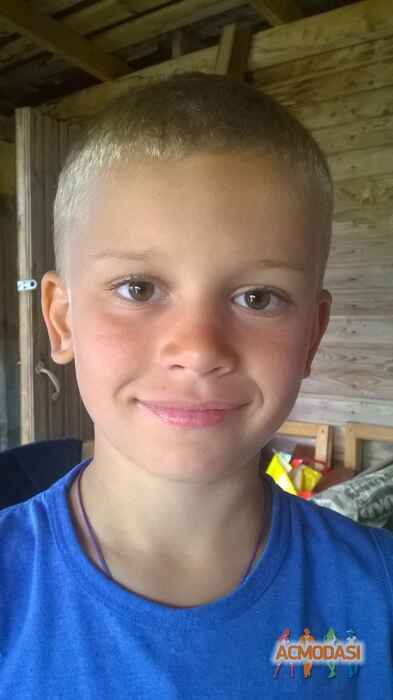 Максим   фото №992202. Загружено 06 Февраля 2016