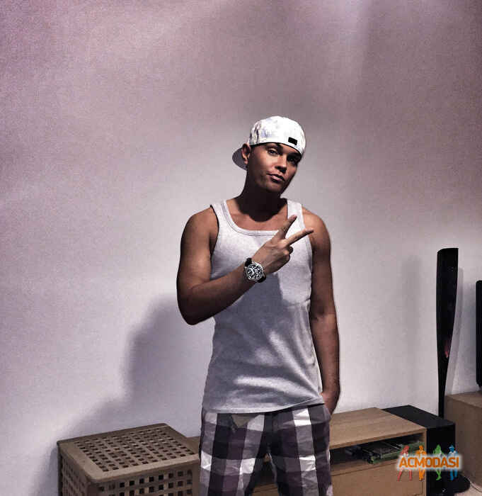 Влад  Влад фото №852513. Загружено 21 Апреля 2015