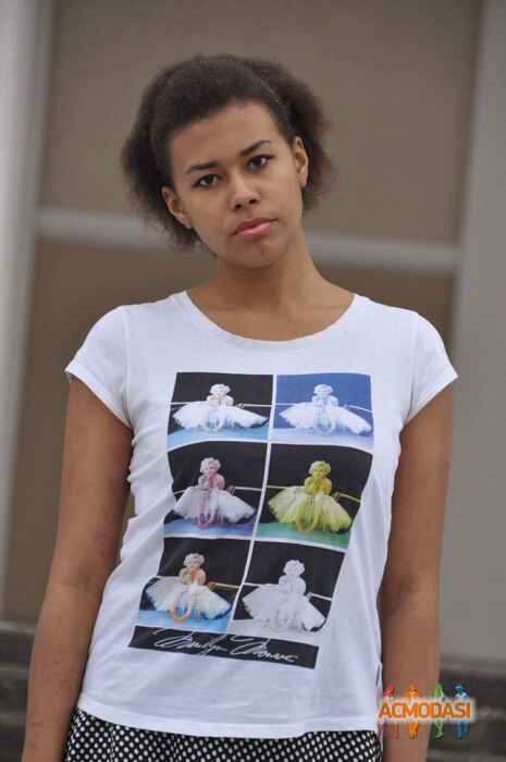 Lolita  Che фото №1020498. Загружено 05 Апреля 2016