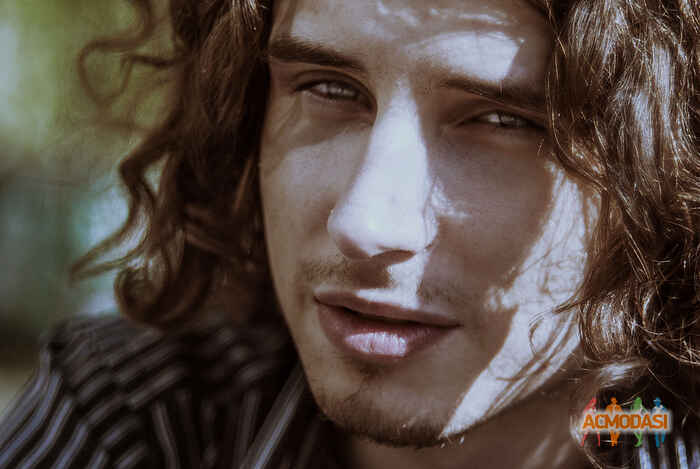 Богдан Иоанн Сергеевич фото №494615. Загружено 19 Сентября 2013