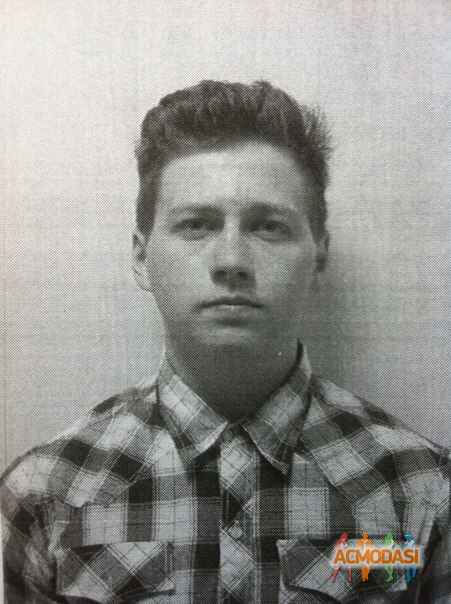 Ваня Николаевич Буланов фото №610055. Загружено 06 Марта 2014