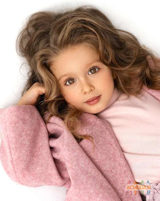 Амелия  Никитина фото №1842283. Загружено 11 Февраля 2023