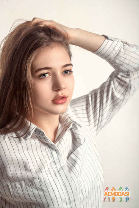 Злата Викторовна Вершинина фото №1476481. Загружено 24 Июня 2019