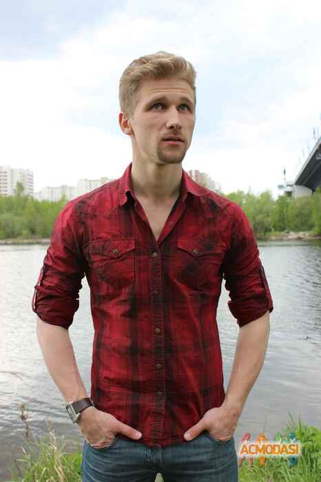 Константин Викторович Юрченко фото №877688. Загружено 24 Июня 2015