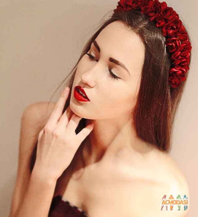 Liza  Yamskova фото №801566. Загружено 12 Января 2015