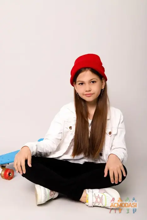 Лола  Гайчук фото №1866366. Загружено 05 Сентября 2023