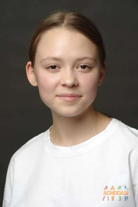 Эмилия  Пашаева фото №1789873. Загружено 13 Апреля 2022