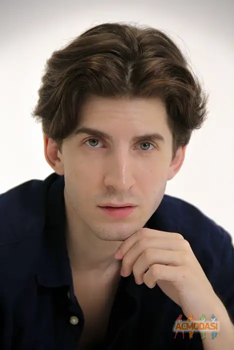 Максим  Адылин фото №1936510. Загружено 17 Сентября 2025