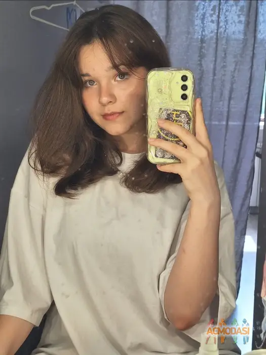 Юлия  Брюханова фото №1930910. Загружено 09 Июля 2025