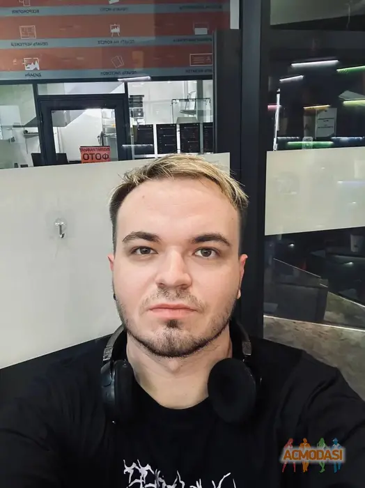 Руслан  Веницкий фото №1871176. Загружено 17 Октября 2023