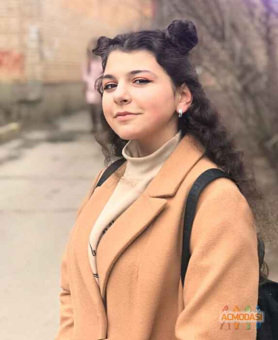 Liza  Lomovatskaya фото №1643002. Загружено 01 Октября 2020