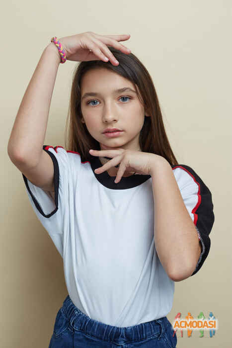 Карина Вчеславівна Возна фото №1450827. Загружено 23 Апреля 2019