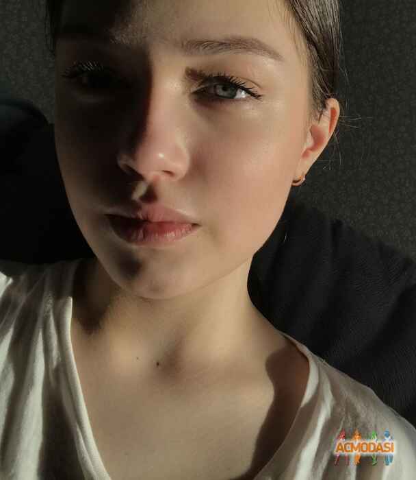 Карина   фото №1511755. Загружено 15 Сентября 2019