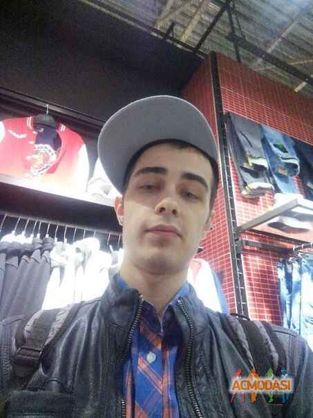 Денис Викторович Комаров фото №926958. Загружено 26 Сентября 2015